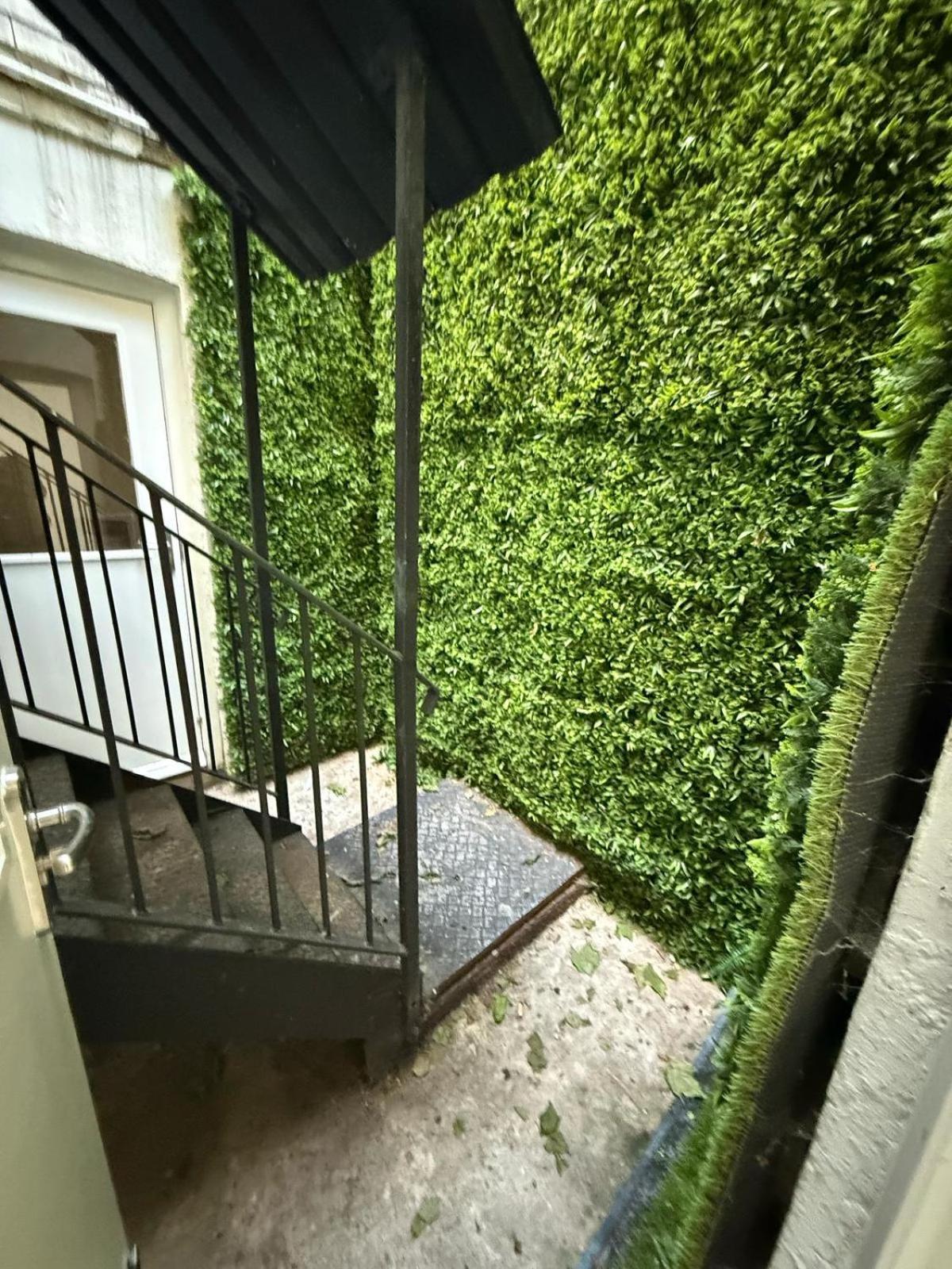 Bell Street 2 Bedroom Flat B Apartment London