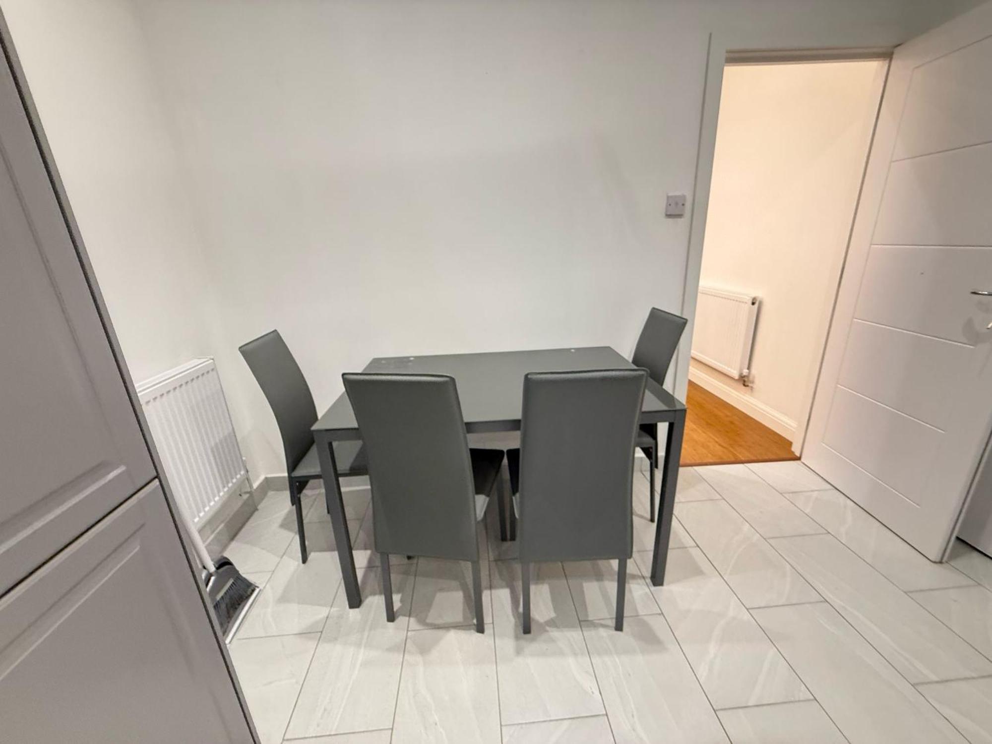 Bell Street 2 Bedroom Flat B Apartment