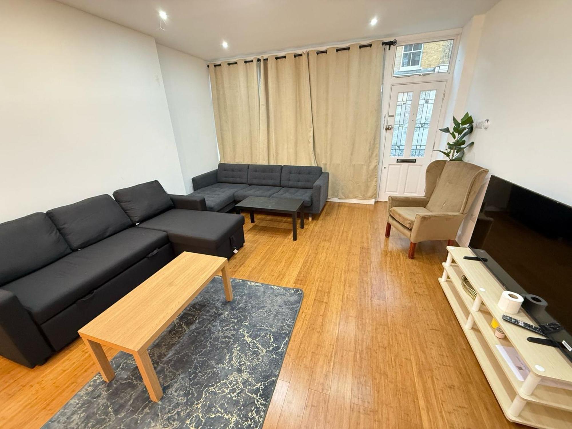 Bell Street 2 Bedroom Flat B Apartment London